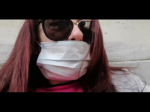 ❤️ Nikoletta qo'shnisidan qasos oladi va garajida siydi (Maxsus Covid19 Italiya karantini) ❤️❌ Anal videoda bizda