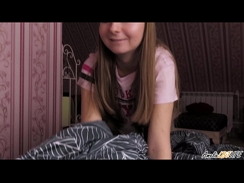 ❤️ Blondie uning BFF ning chuqur so'radi va uning og'ziga Jum oladi ❤️❌ Anal videoda bizda