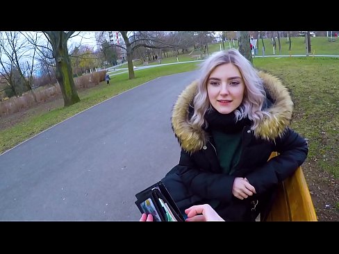 ❤️ Pul uchun notanish odamning issiq sutini yutadi - parkda Eva Elfi tomonidan blowjob ❤️❌ Anal videoda bizda